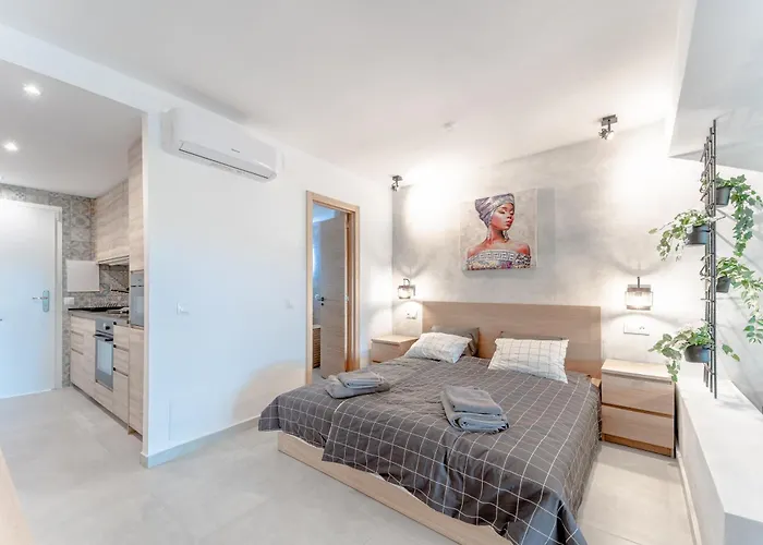Estudio Glamuroso Cerca De La Playa En Mijas Costa شقة